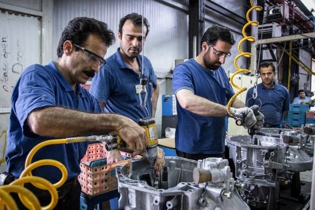 تعداد بیکاران در ایران چند رقمی است؟