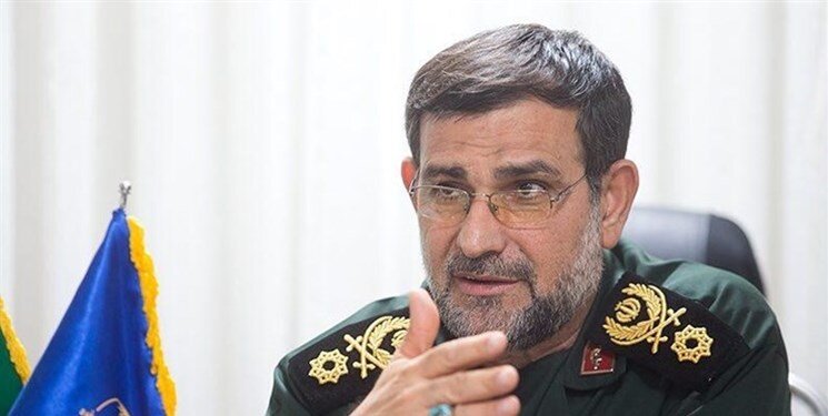 هشدار فرمانده نیروی دریایی سپاه: زیر بار حضور آمریکا و انگلیس در خلیج‌فارس نمی‌رویم