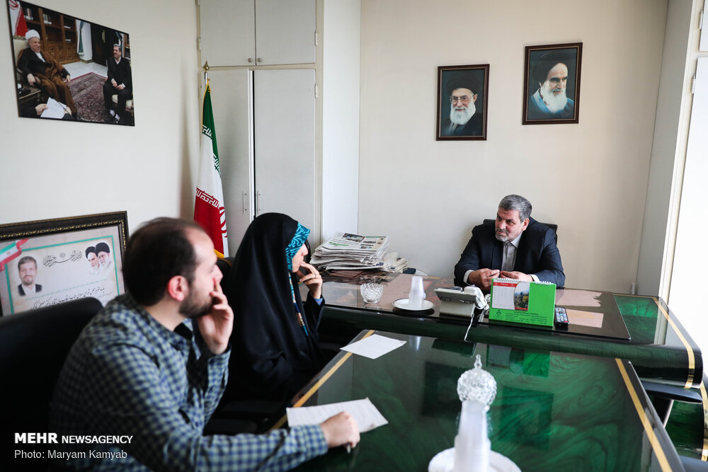 شورای عالی اصلاح‌طلبان دموکراتیک نیست/ازدولت کاندیداقرض نمی‌گیریم