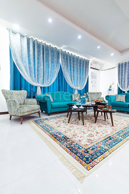 دکوراسیون آبی و سفید، خانه امیر و زهرا پر از آرامش است!