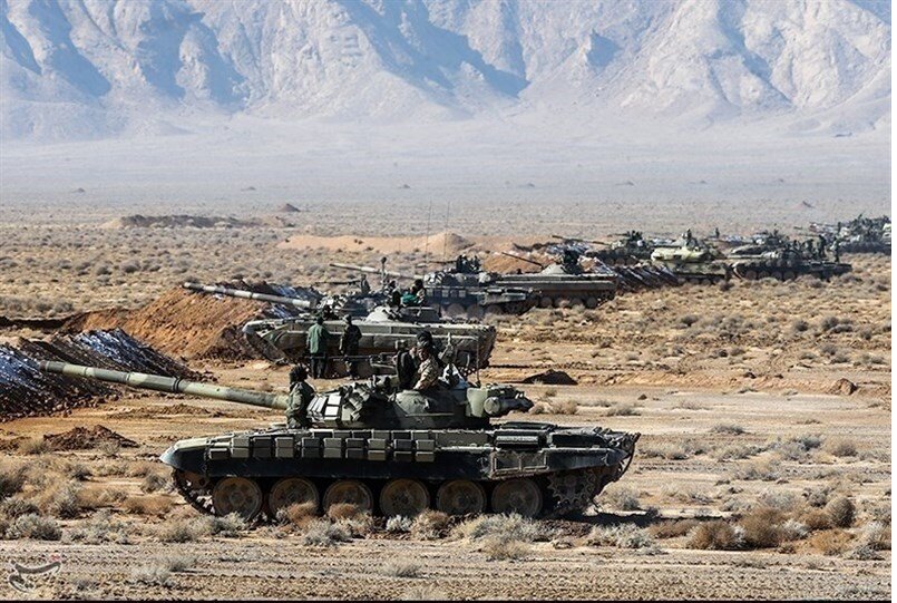 رزمایش غیرمترقبه نیروی زمینی ارتش در شمال غرب کشور/شعار؛ «یک هدف یک گلوله»