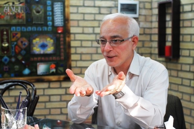 بهشتی پور: گام های ایران از نظر فنی فکر شده است/ اروپا می‎خواهد توافق را حفظ کند اما نمی‎تواند /واکنش اروپا به گام چهارم، خروج از برجام است ؟