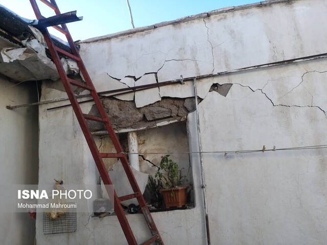 افزایش مصدومان به 380 نفر در زلزله میانه/ خسارت 400 واحد مسکونی