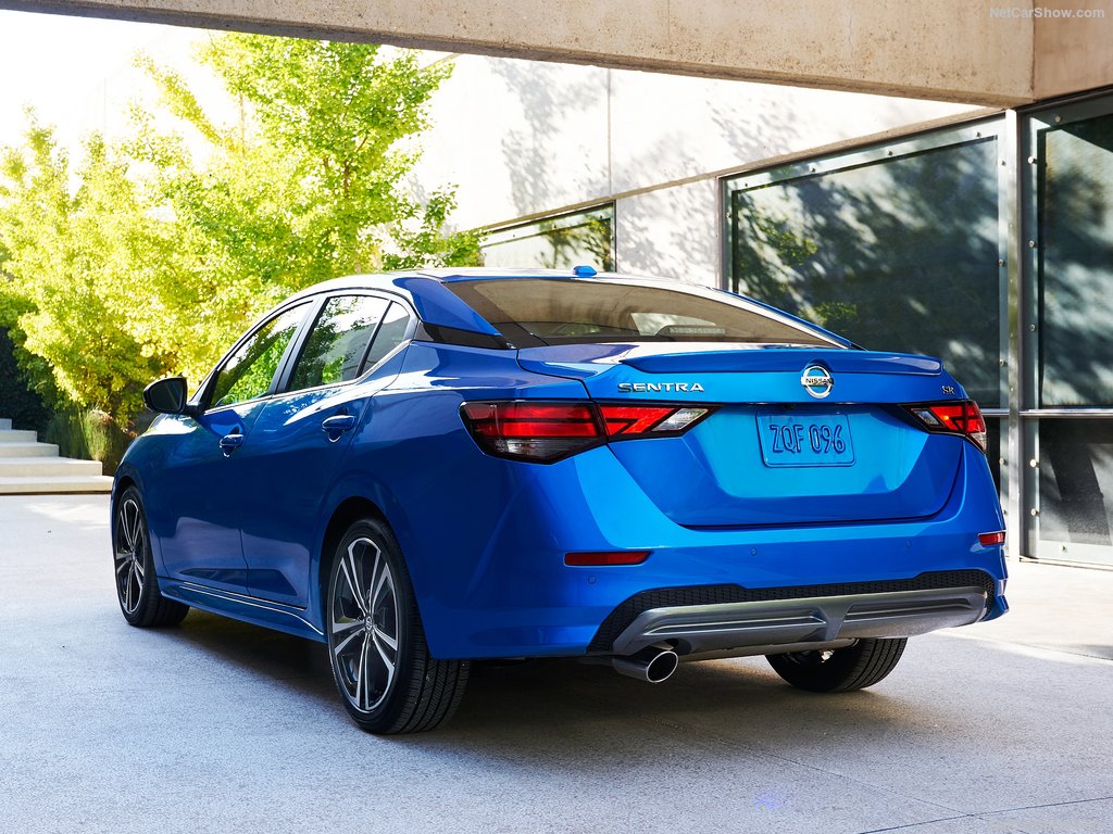 بررسی فنی نیسان سنترا + مشخصات