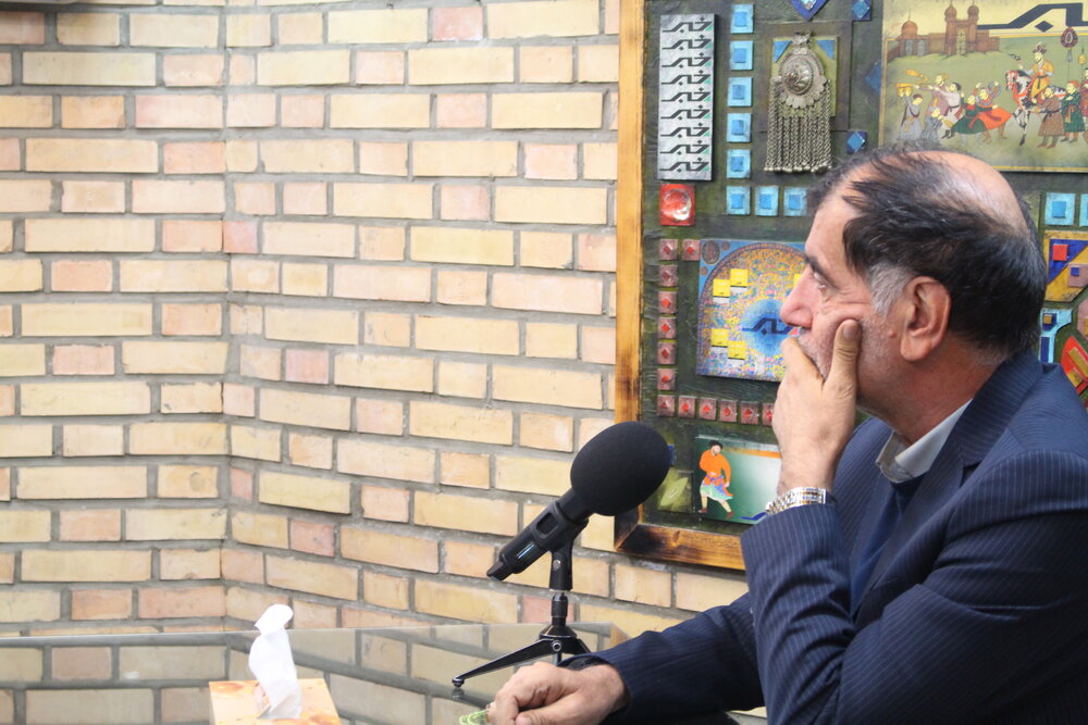 باهنر : رئیس مجلس اختیاراتی دارد که نیاز به مشورت با نمایندگان نیست/ از زمان اجرای هدفمندی یارانه ها فقط ۵ نفر خبر داشتند