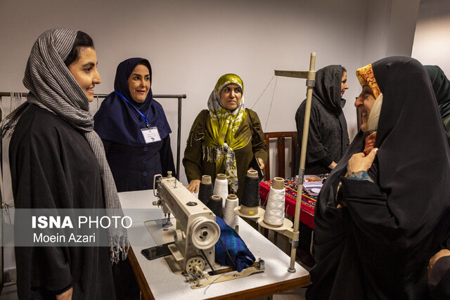 بازدید «معصومه ابتکار» از طرح ایجاد اشتغال پایدار زنان سرپرست خانوار گیلان
