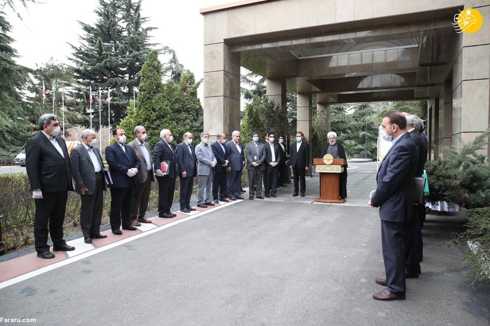 تصاویر آخرین جلسه هیات دولت در سال ۹۸