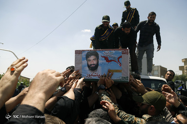 تشییع پیکر شهید «اصغر پاشاپور»