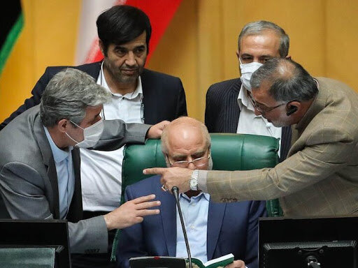 تاجگردون: معاون بودن خواهر من جرم است اما ریاست همسر زاکانی بر دانشگاه جرم نیست؟