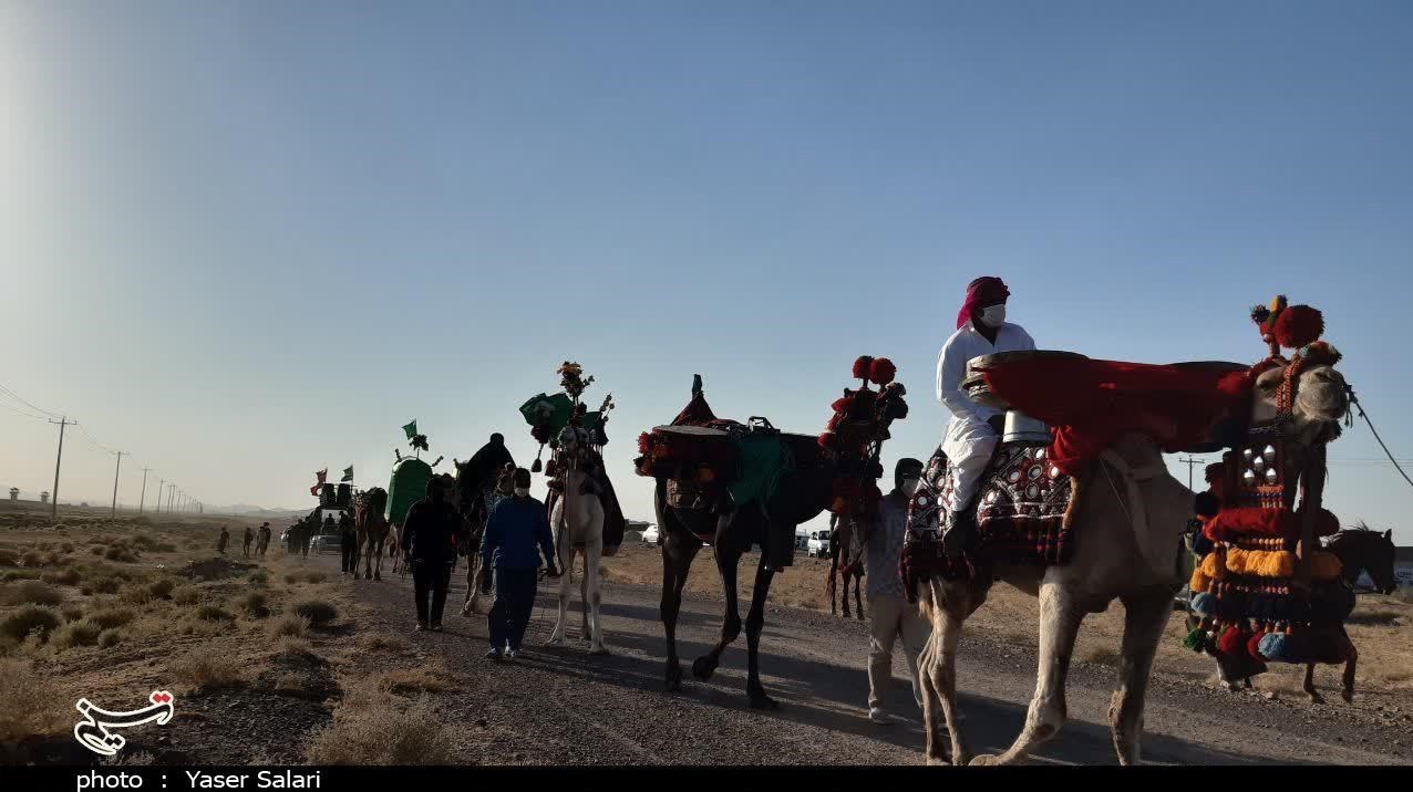 برپایی یک آئین حسینی با رعایت پروتکل‌های بهداشتی / عکس