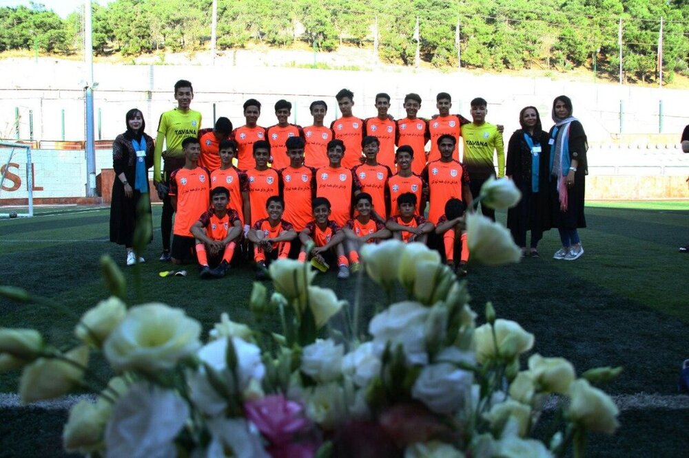 آفتابگردان‌های بی‌آفتاب/ مرهمی برای کودکان خشمگین کار