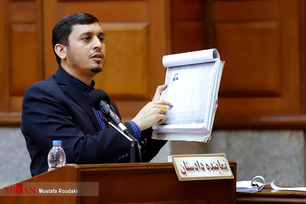 نماینده دادستان خطاب به متهم امامی: اگر می‌خواهید وصول مطالبات داشته باشید قیر‌ها را پس بدهید/ ماجرای هدایایی که به غندالی و همسرش داده شد