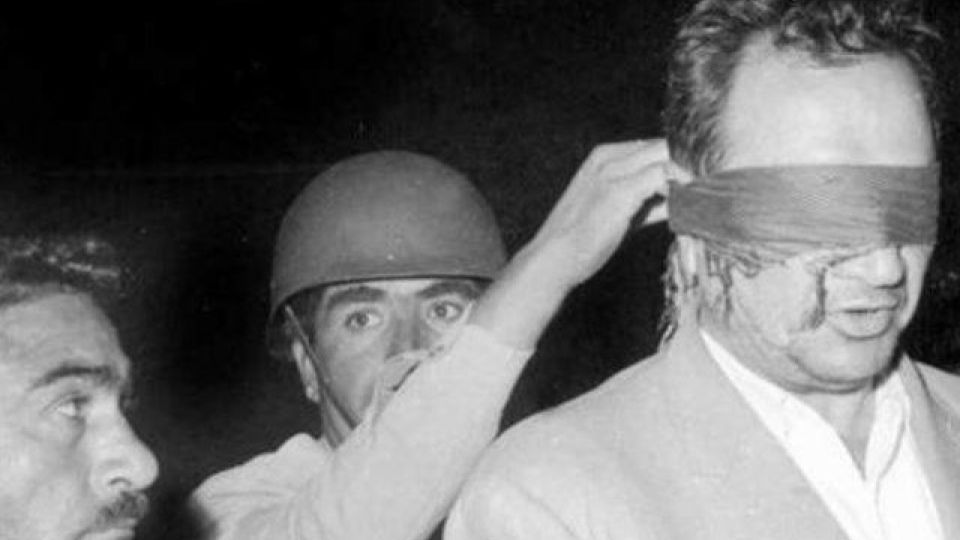 داستان لوتی مسلکی که حر انقلاب شد