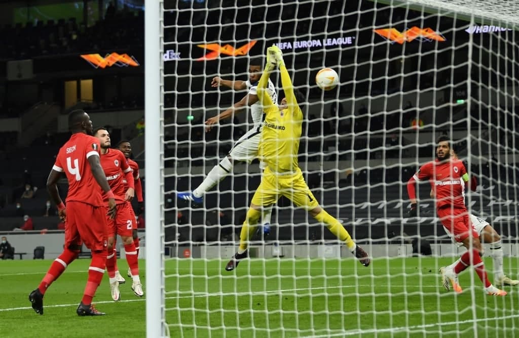 درخشش بیرانوند در شب شکست آنتورپ مقابل تاتنهام