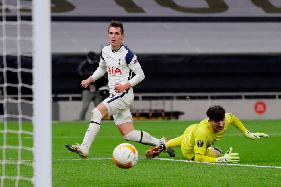 درخشش بیرانوند در شب شکست آنتورپ مقابل تاتنهام