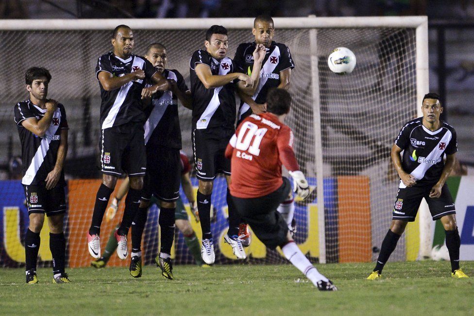 عجیب‌ترین شماره پیراهن‌های بازیکنان فوتبال