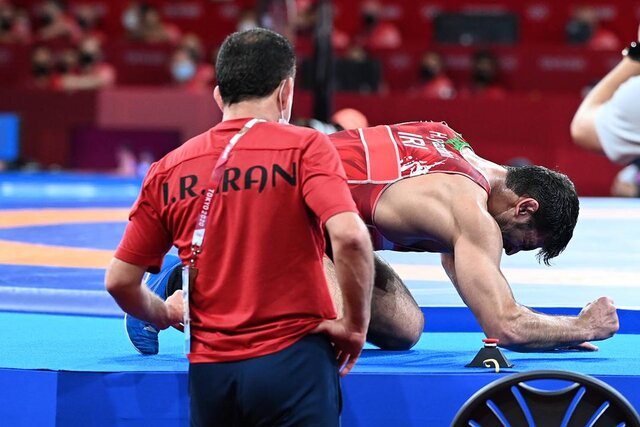 کشتی‌گیران ۳ دقیقه‌ای حاصل ماه‌ها اردوی شبانه روزی!/ وقتی روش‌های سنتی دیگر جواب نمی‌ دهد