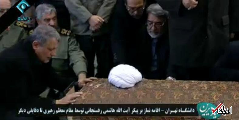 آغاز مراسم تشییع پیکر آیت الله هاشمی+تصاویر / انتقال پیکر آیت الله به دانشگاه تهران / حضور شخصیت های برجسته از جمله سردار سلیمانی / ازدحام بسیار زیاد جمعیت؛ امكان ورود به مصلاي دانشگاه نيست