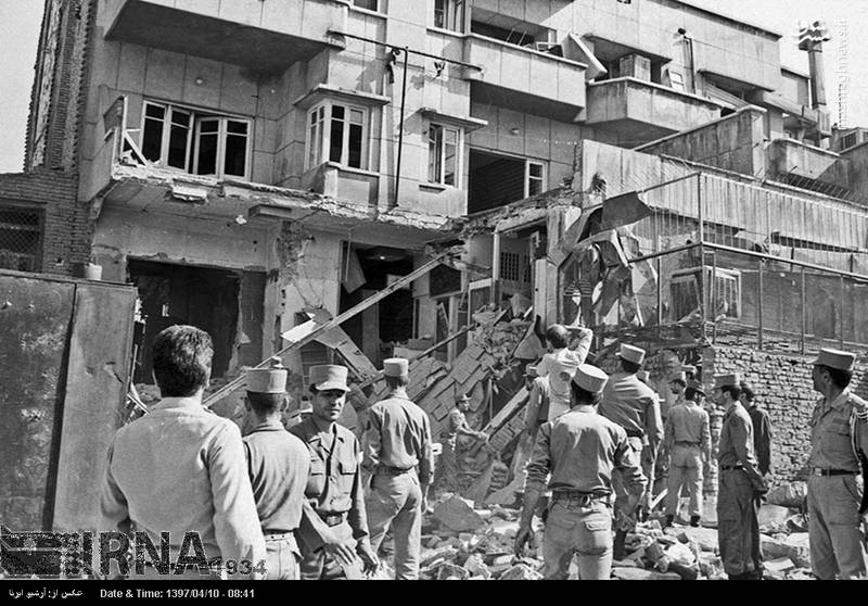 سالروز جنایت منافقین در میدان انقلاب/ عکس