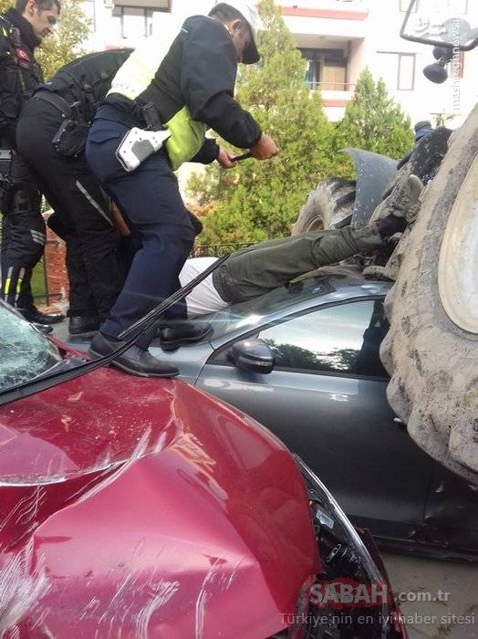 عکس/ حمله انتخاری با تراکتور در ترکیه