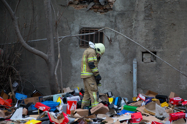 بررسی عملکرد رسانه‌ها در پوشش اخبار حادثه پلاسکو/ رعایت بهداشت روانی مخاطب به عهده خبرنگار است