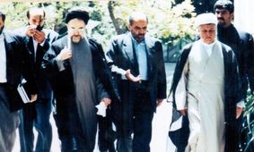 هاشمی رفسنجانی: با خاتمی در مورد پیام اخیر بیل کلینتون مذاکره کردیم

