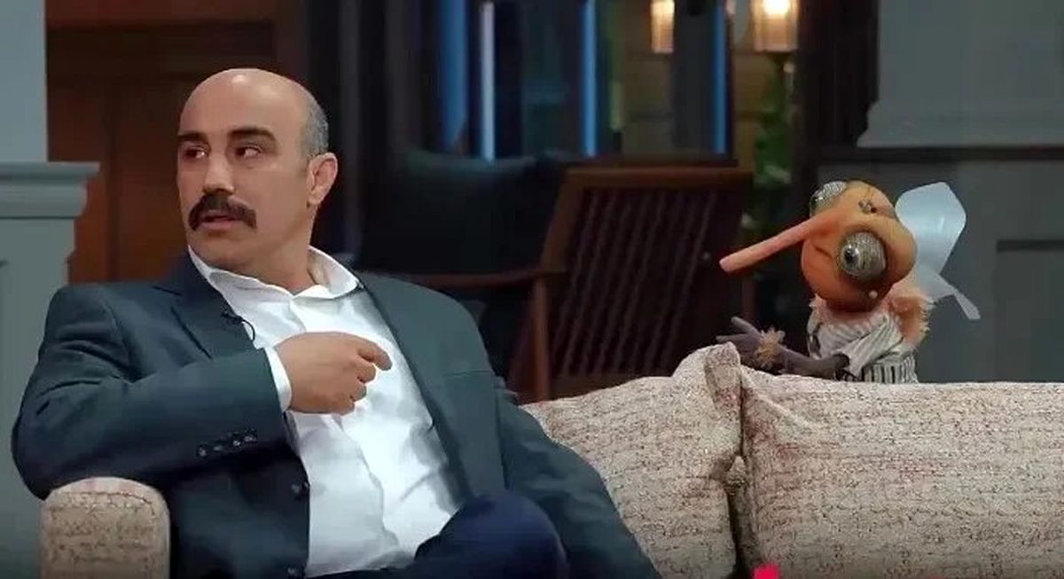 گفت و گوی محسن تنابنده و پشه: جورابتو در آر/ ویدئو
