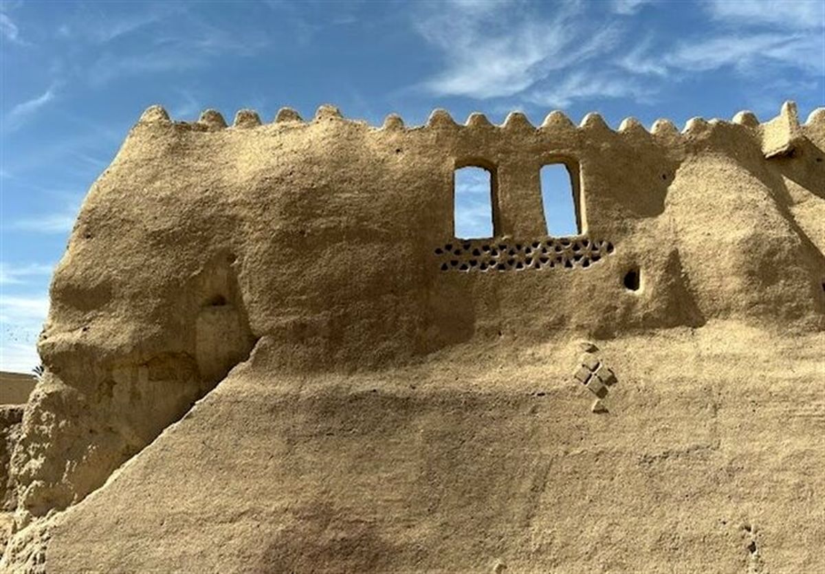 انفجار سراوان هیچ آسیبی به قلعه تاریخی دزک وارد نکرد