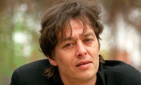 زندگی غم انگیز پسر نامشروع  آلن دلون 