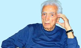 آرامگاه ابدی محمدعلی اسلامی ندوشن، میان مقبره‌های عطار و خیام/ عکس

