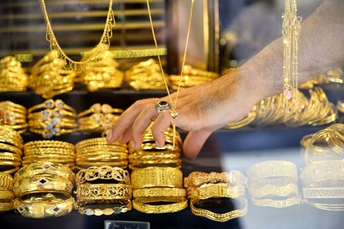 طلا بخریم یا دست نگه داریم؟