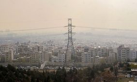 تعطیلی رقابت های فوتبال استان تهران در روزهای آلوده
