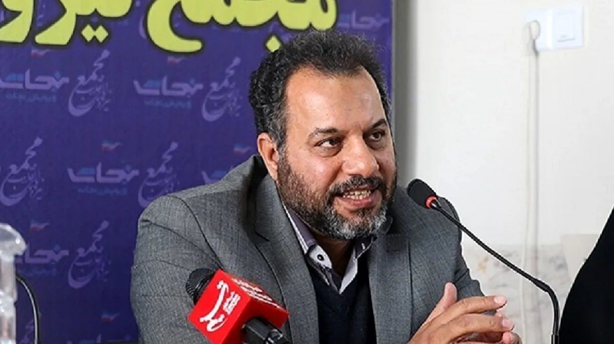  زیدآبادی: سخنان اخیر نماینده اصفهان اعلام شورشگری علنی است