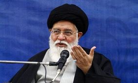 باید از این گوشی‌های همراه که در دست شماست برای انجام جهاد تبیین استفاده کنید