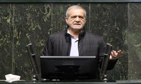 پزشکیان: حکومت‌هایی که به مردم نمی‌رسند سرانجام گرفتار عذاب الهی خواهند شد/ اگر چه افزایش ۲۰ درصدی حقوق کارکنان با تورم تناسبی ندارد، اما سعی کردیم با افزایش معافیت‌های مالیاتی تا حدی جبران کنیم