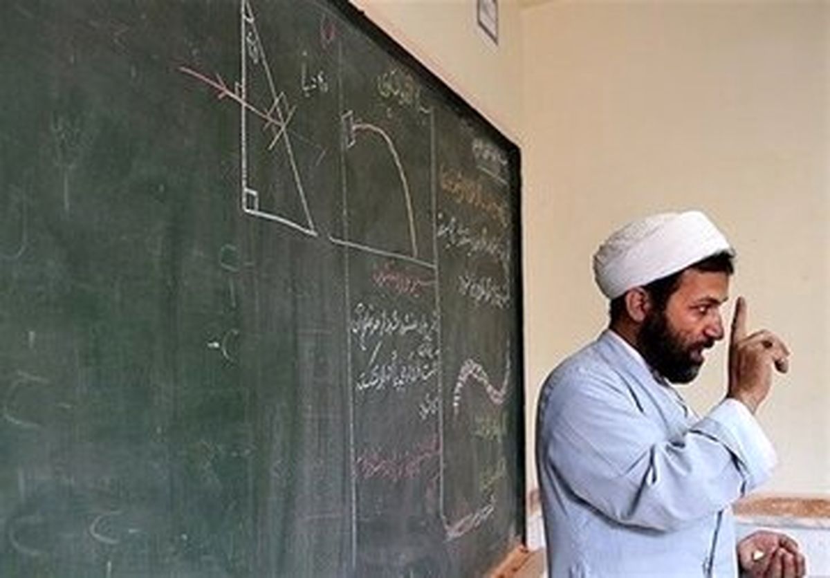 دانش‌آموزان و طلاب با استعداد بدون کنکور معلم می‌شوند