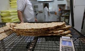 رئیس اتحادیه نانوایان سنگکی: با این روند، نانوایان تعطیل می‌شوند

