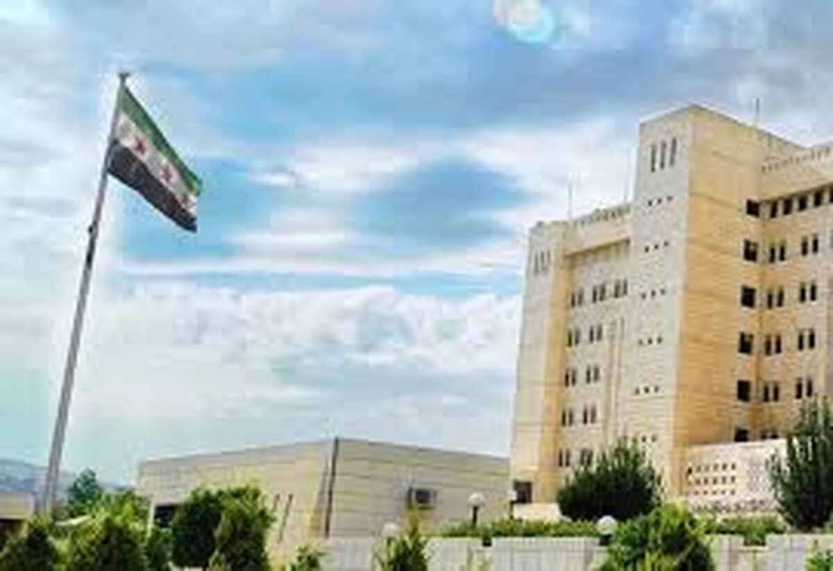 سخنگوی ارتش اسرائیل: دمشق را تخلیه کنید