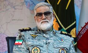 احتمال تغییر دکترین دفاعی به تهاجمی از سوی ایران وجود دارد/ مسئولیت گسترش دامنه جنگ و بحران با کسانی است که مدام ملت‌ها را به حمله و تهاجم تهدید می‌کنند/ اقدامات تخریبگرانه و مسلحانه در کف خیابان‌ نمی‌تواند کار مردم عادی، حتی معترض و اغتشاشگر عادی باشد
