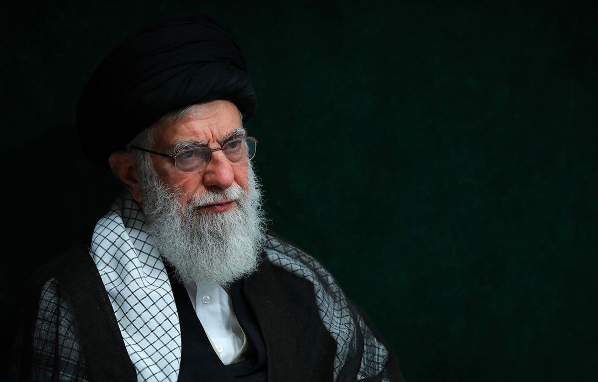 واکنش‌ها به شایعه ترور آیت‌الله خامنه‌ای؛ توئیت معناداری که دفتر رهبر انقلاب منتشر کرد