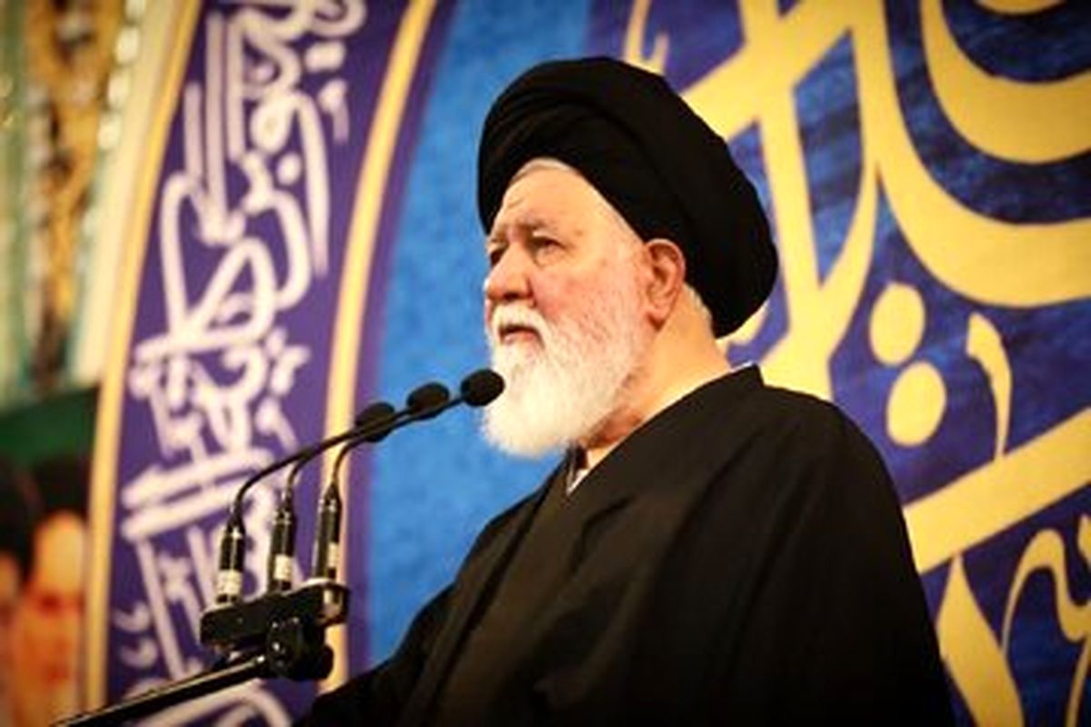 علم الهدی: مردم در مقابل راهبرد مذاکره بایستند/ امام زمان از راهپیمایی ۲۲ بهمن خشنود شد