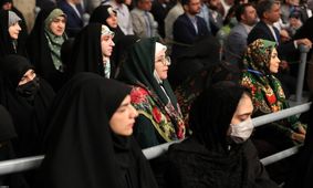 با کدام دلیل عقلی و شرعی زنان نباید در مجلس خبرگان باشند؟

