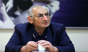 زیباکلام: مسعود پزشکیان بدشانس ترین چهره سال ۱۴۰۳ بود/ منتجب نیا: سعید جلیلی بدون پیروزی در انتخابات همه منصب ها را بدست آورده است