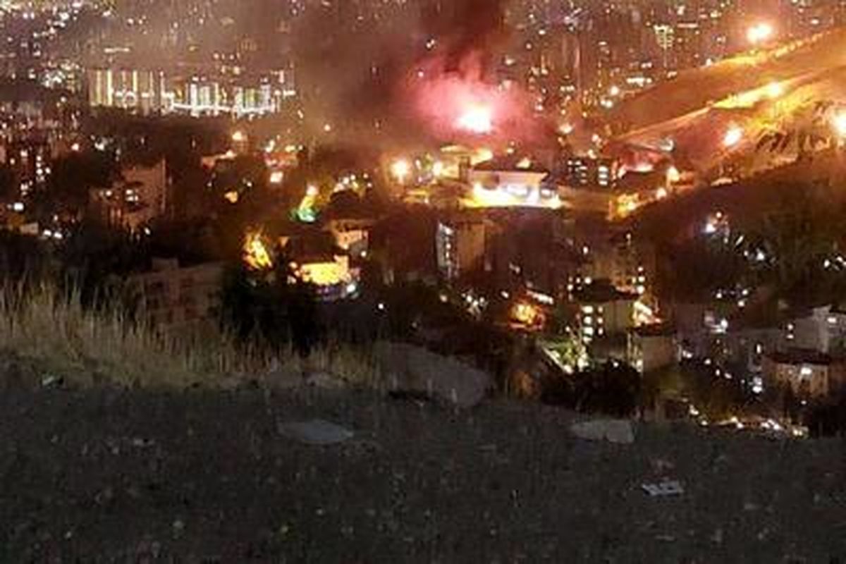 صدا و سیما شمار فوتی های زندان اوین را 40 نفر اعلام کرد/ عذرخواهی مجری صدا و سیما و اصلاح تعداد جانباختگان/ ویدئو 