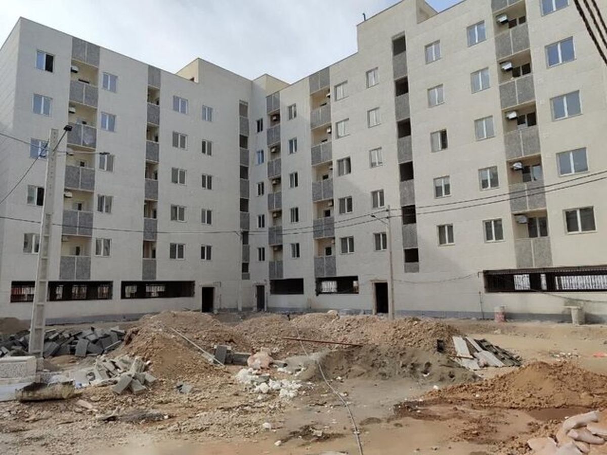 نامه جمعی از متقاضیان طرح نهضت ملی مسکن به پزشکیان

