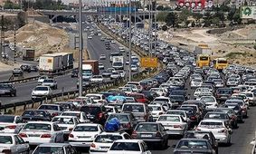 ترافیک سنگین در برخی مقاطع آزادراه قزوین- کرج- تهران