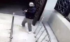 داعش، جنایت شاهچراغ را پذیرفت، اما چرا هنوز گزاره "کار خودشونه" باور می شود؟

