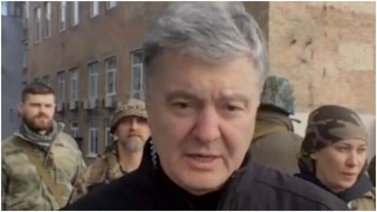 رئیس جمهور سابق اوکراین: پوتین "جنایتکار جنگی" است

