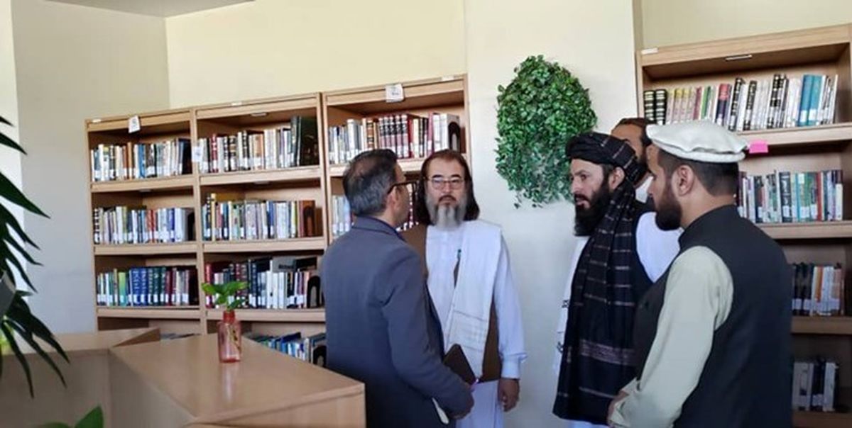 وزیر بهداشت طالبان در راس هیاتی به ایران سفر کرد

