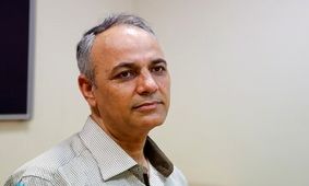 زیدآبادی: افکار عمومی در این ۲۰ سال چند بار دستخوش تغییرات دوره ای و باورناپذیر شده است؟